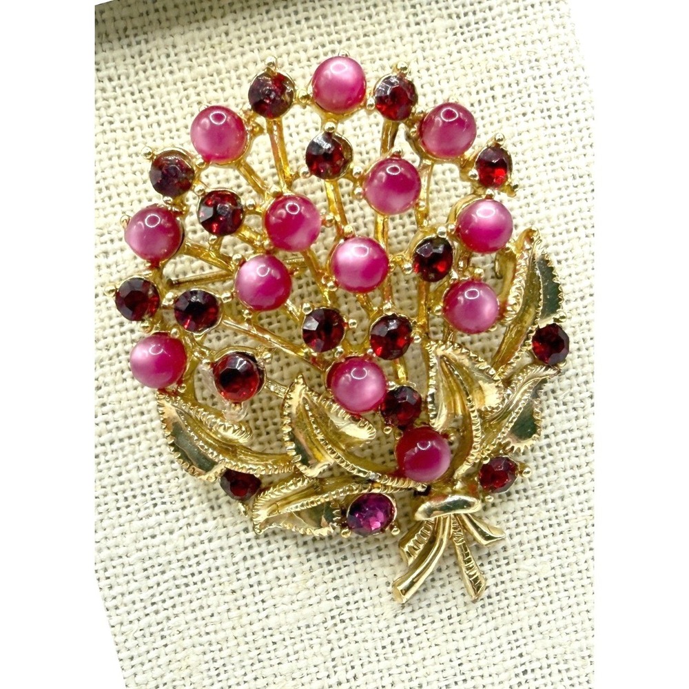 Vintage STAR Floral Bouquet Brooch Pin Red Cabochon Rhinestone Gold Tone